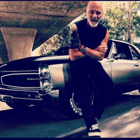 Meet your Posher, Stephen - Picture 2 of 10